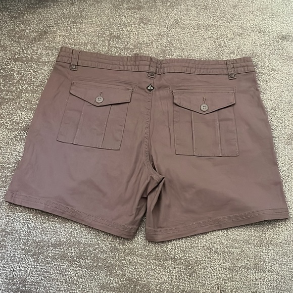 Prana Women’s Organic Cotton Drawstring Brown Shorts Size 12 - Picture 8 of 9